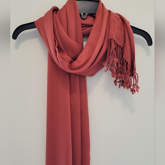 Jones New York Scarf - Picture 4 of 4